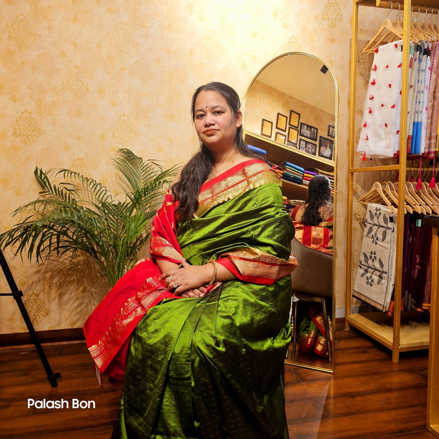 KANJIVARAM SAREE HANDWOVEN BOTTLE GREEN