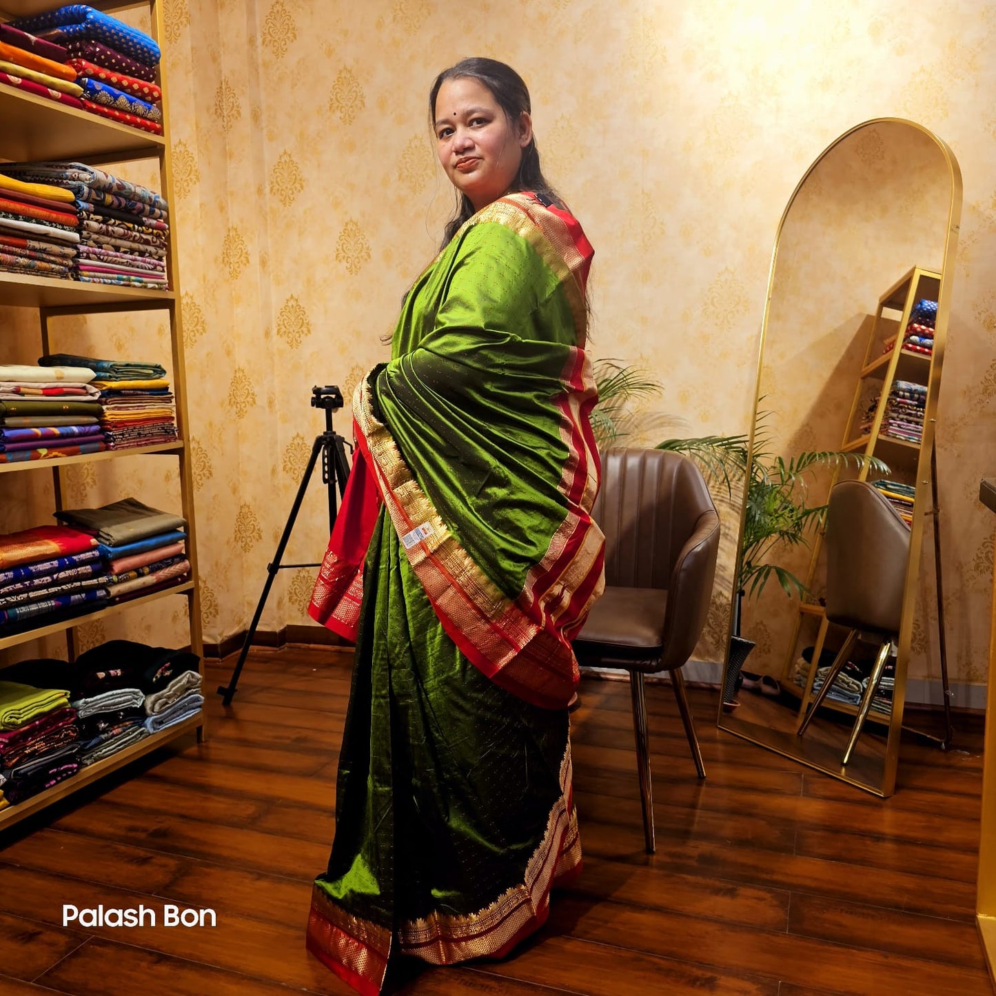 KANJIVARAM SAREE HANDWOVEN BOTTLE GREEN