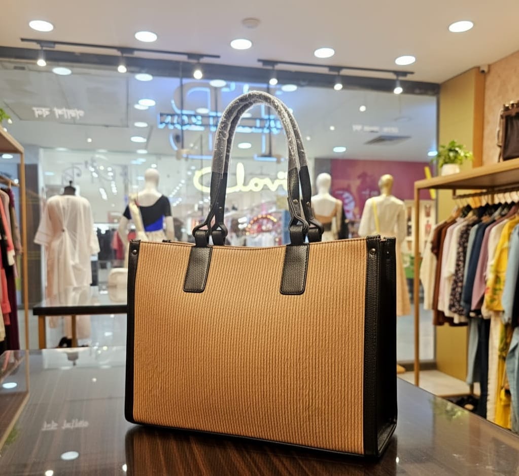 SHOPPER BAG BROWN WITH BLACK BORDER